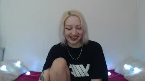 Emily online show from July 15, 10:36 pm