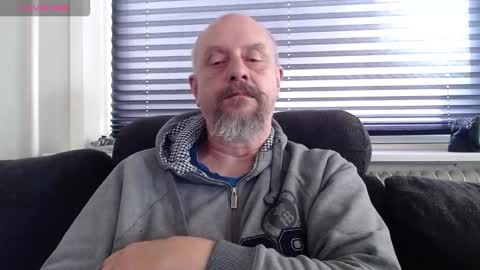 MrLazy online show from September 21, 1:59 pm