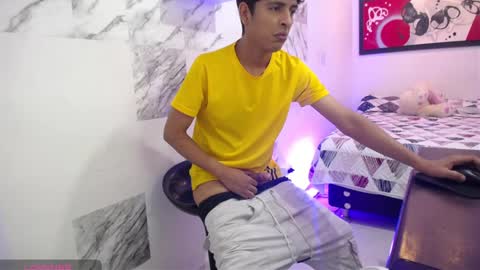 Andres Dean online show from February 28, 12:32 am