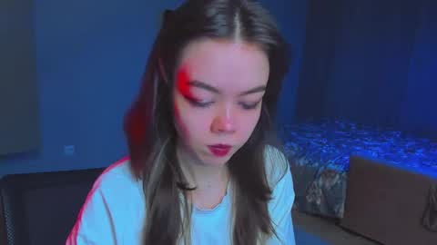 Snapshot of haribo_asmr chatting on February 5, 9:15 am Miss Hari online show from February 5, 9:15 am