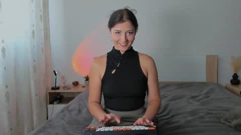 Sophia Haristinali online show from July 14, 8:41 am