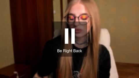 Julia online show from February 24, 5:10 am