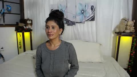 harley_quinns1 online show from January 8, 9:01 pm