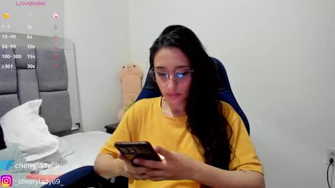  Harper Andrews  online show from December 6, 7:48 am