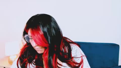 harperpretty online show from December 17, 9:49 am