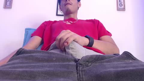 Snapshot of harrythomson1 chatting on February 14, 7:59 am harry thomson online show from February 14, 7:59 am