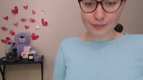Snapshot of hartfoxx chatting on February 19, 12:35 am hartfoxx online show from February 19, 12:35 am