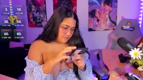 karen  online show from December 21, 1:34 am