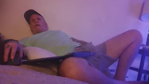 hashtagcloudp0rn online show from April 10, 8:19 am