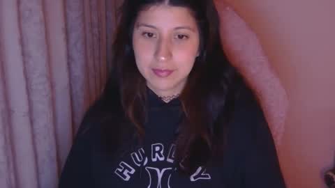lady online show from May 22, 11:17 am