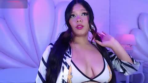 hatsajones online show from September 30, 4:23 am