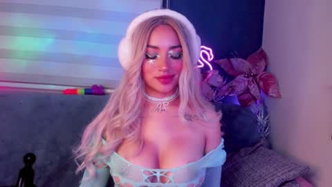 Marie online show from January 13, 12:30 am