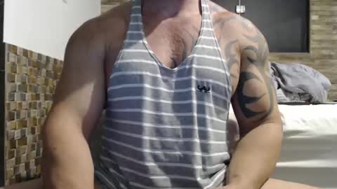 Snapshot of healedcarioca chatting on October 20, 11:54 pm Brazilian bigdick online show from October 20, 11:54 pm