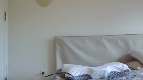 heatwavee online show from December 30, 3:34 pm