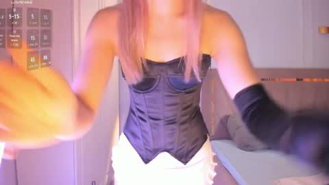 Call me Mia online show from March 31, 2:56 am