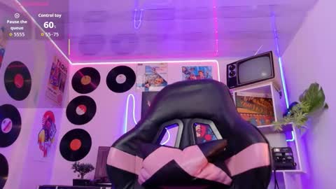 Sara online show from November 20, 9:34 pm