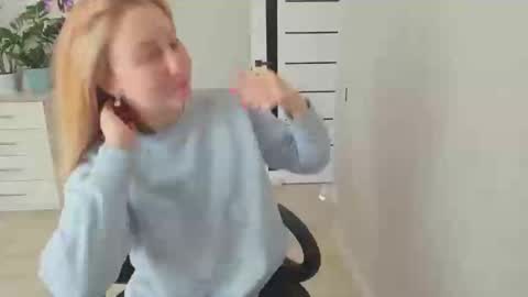 Helen sven online show from October 23, 8:27 am