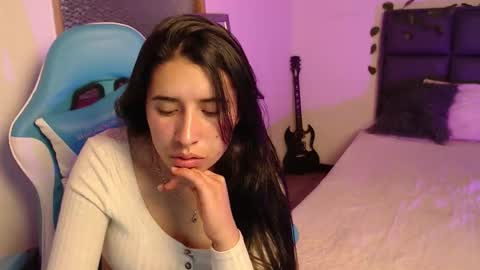 Helen online show from November 24, 8:29 pm