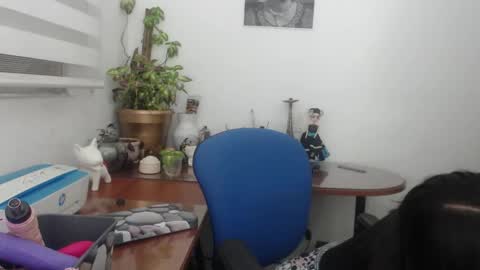 HELENA  online show from November 15, 3:52 am