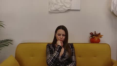 Helen online show from October 15, 8:15 am