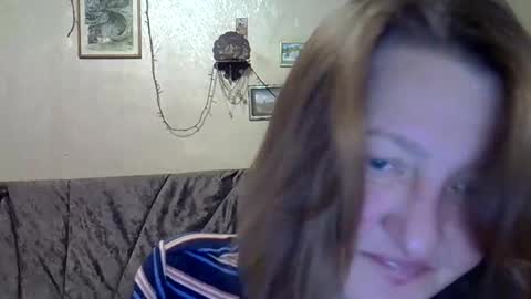 helgacharming online show from December 5, 4:38 pm