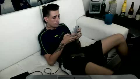 Snapshot of hell_boy66 chatting on September 17, 3:10 am Eros online show from September 17, 3:10 am