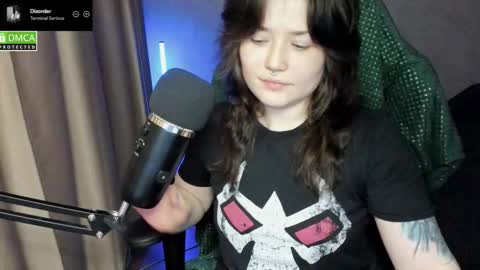 Red online show from March 10, 8:57 pm