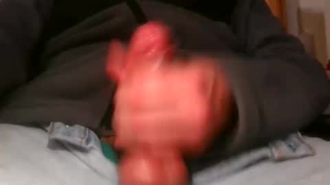 Hellainches8 online show from January 5, 9:05 am