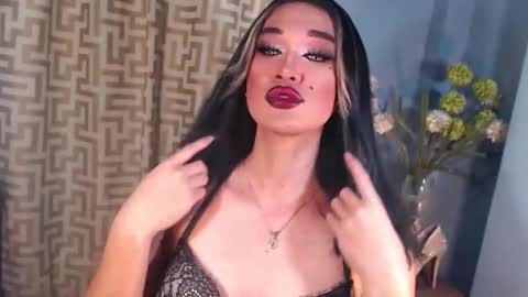 hellatarahathor online show from March 13, 9:56 am