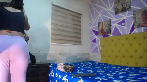 hellen maya online show from April 23, 7:04 pm