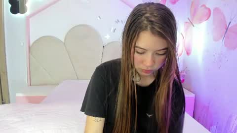   online show from August 6, 12:58 pm
