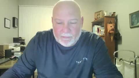 Snapshot of helloforfun111 chatting on October 28, 11:22 am helloforfun111 online show from October 28, 11:22 am