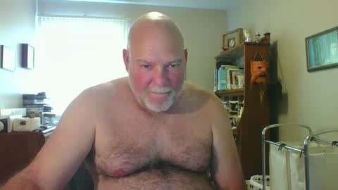 Snapshot of helloforfun111 chatting on September 18, 7:07 pm helloforfun111 online show from September 18, 7:07 pm