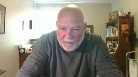 Snapshot of helloforfun111 chatting on September 24, 7:20 pm helloforfun111 online show from September 24, 7:20 pm