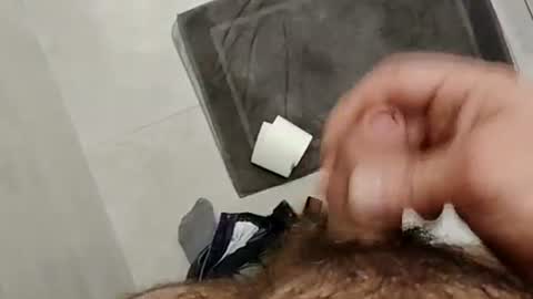 helovests online show from October 15, 6:20 pm