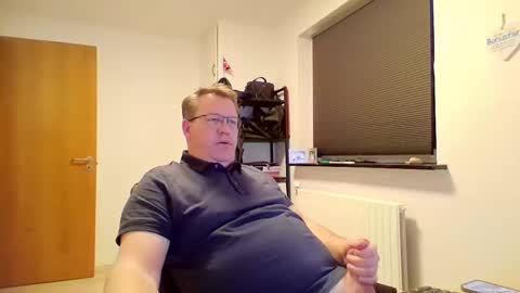 henrikrp1971 online show from February 20, 4:58 pm