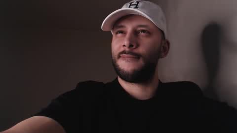 HenryAxe online show from November 10, 2:36 am