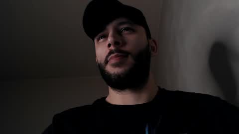 HenryAxe online show from April 11, 11:03 am