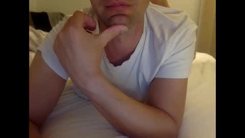 Henryhipster  sub  spank useme new Europe Twink kiss first fit kinky naughty online show from October 7, 3:08 pm