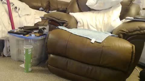 Snapshot of henryjxxx chatting on October 30, 12:55 am henryjxxx online show from October 30, 12:55 am