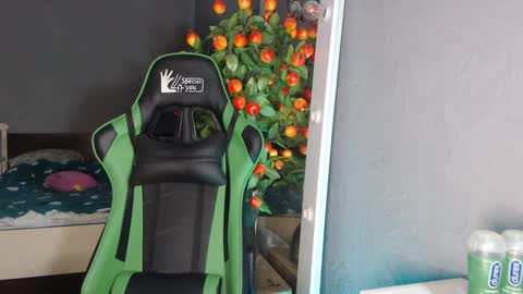 Hentaishiing online show from December 30, 6:05 pm