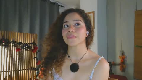 hercyqueen online show from March 22, 4:27 am