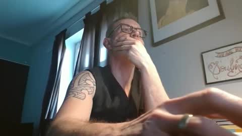 hering76 online show from March 4, 7:16 am