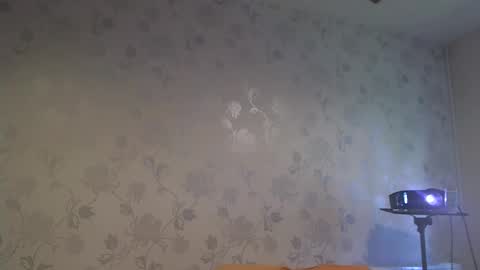 mature online show from March 5, 11:19 am