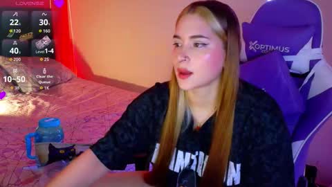 hermione_blonde online show from February 24, 11:24 am
