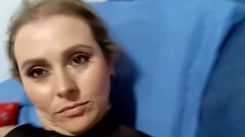 Hestesiaxx online show from November 24, 3:38 am