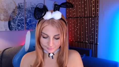 hey_cassie online show from October 16, 3:44 pm
