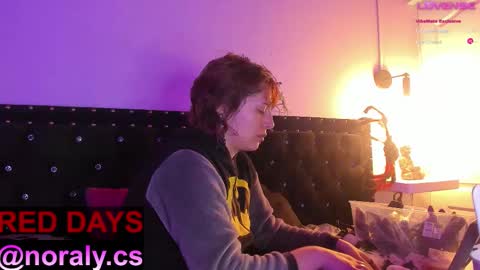 Noraly  online show from November 3, 4:46 am