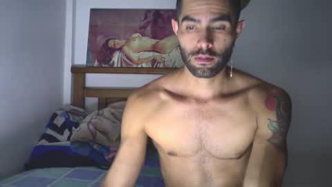 hideonbush online show from September 25, 11:50 am