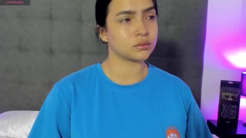 hilary_tailor online show from March 29, 11:34 am